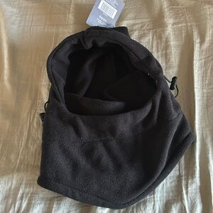 Black fleece Thermal Hood - OS